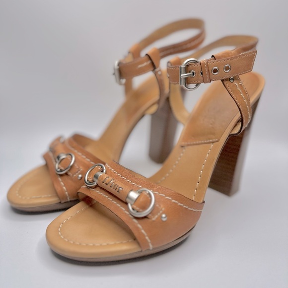 Dior Shoes - Dior Vintage My Dior sandals in caramel leather